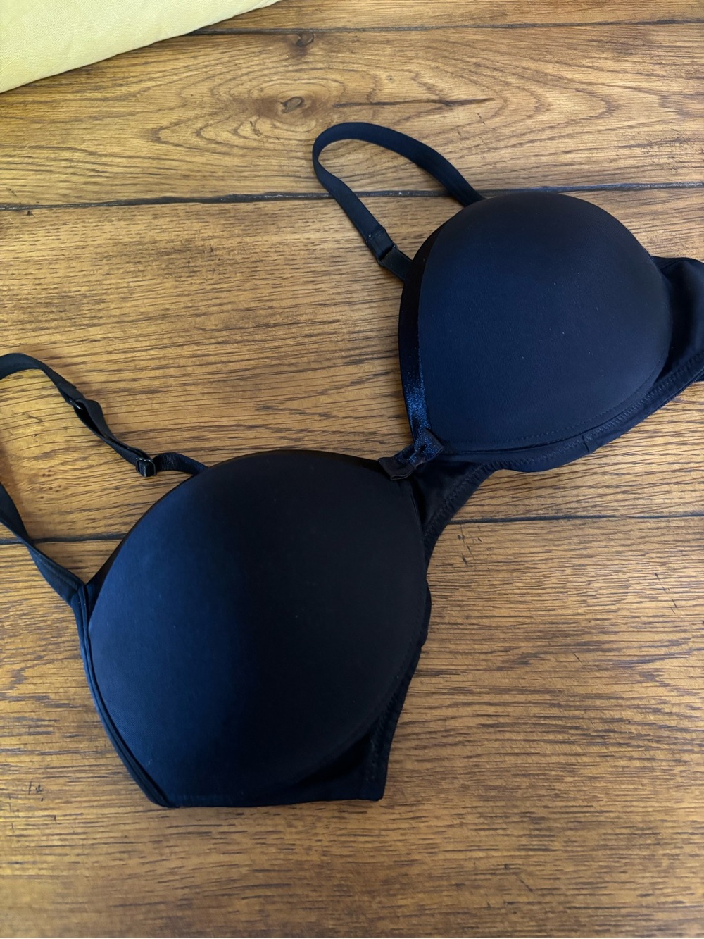 Warner Black T-Shirt Bra - Smooth Padded Support